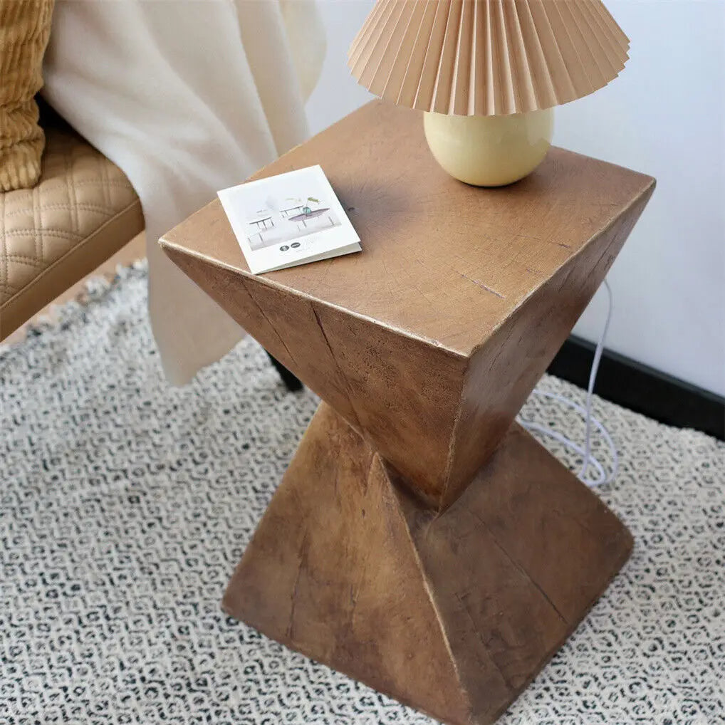 MUIR - Designer Bijzettafel en Kruk van Lichtgewicht Beton