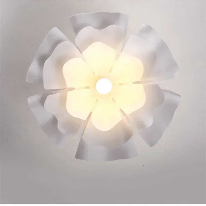 SKYE - Designer Lamp in Bloemvorm